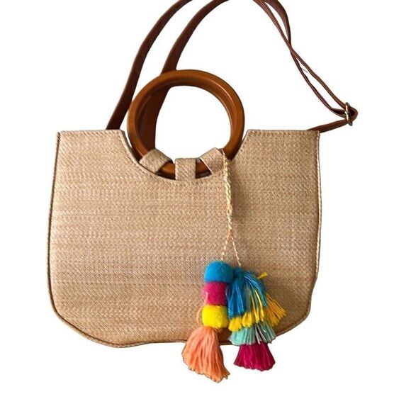 Woven Crescent Style Handbag Purse - Picture 1 of 3